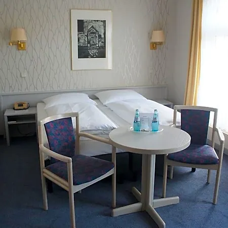Hotel Am Steintor 3*