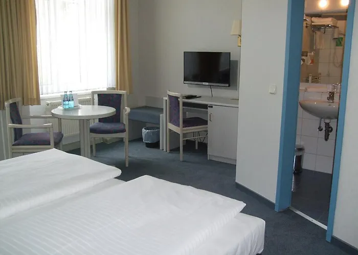 Hotel Am Steintor 3*